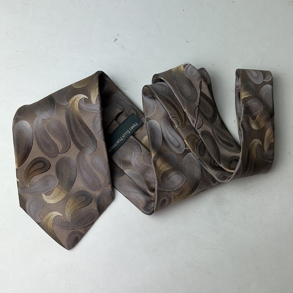 Perry Ellis Portfolio Necktie Grey Paisley Swirl Imported Silk Men Accessories - Picture 7 of 8